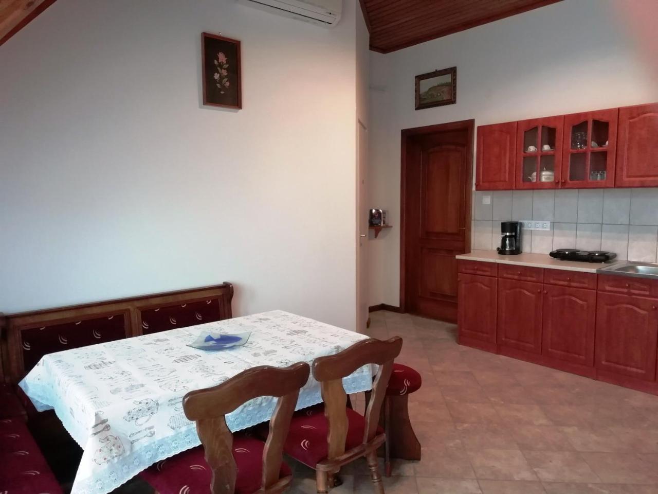Balla Apartmanhaz Σίοφοκ Εξωτερικό φωτογραφία